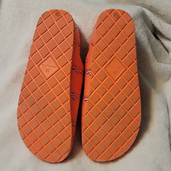 Like New Denver Broncos Slides - Picture 2 of 4
